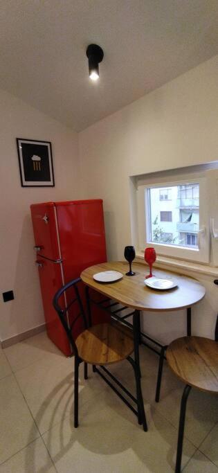 Cute Apartment Marla Art Close To Center 普拉 外观 照片